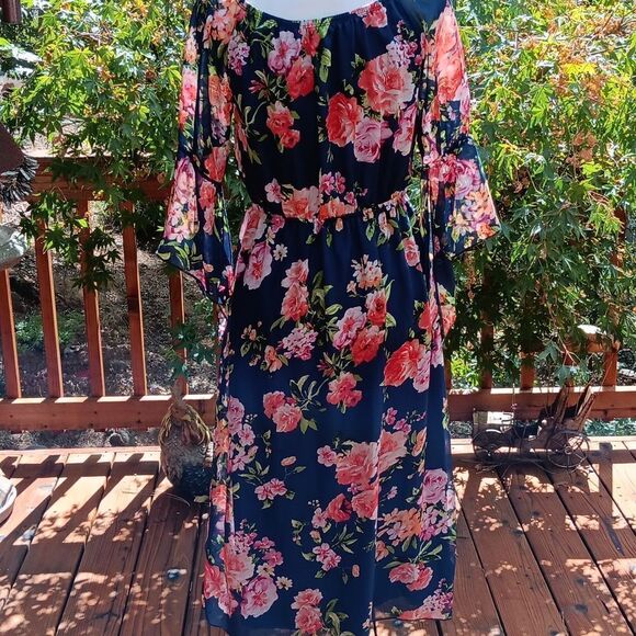 Espresso Dark Floral On/Off Shoulder Dress Cottagecore Coastal Cowgirl - Picture 7 of 12
